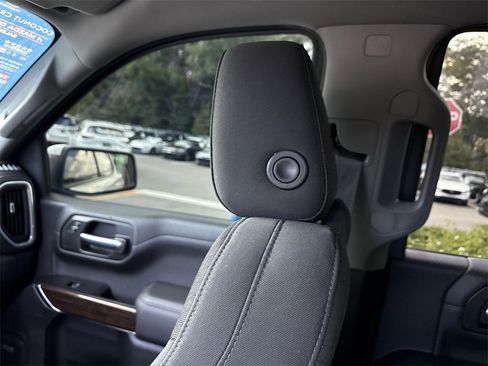 Used 2021 GMC Sierra 1500 Elevation w/ Preferred Package image 13