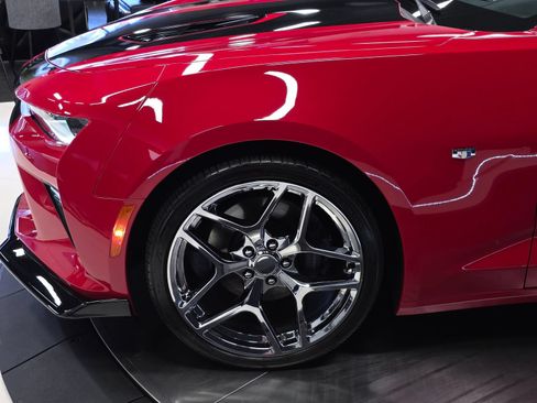 Used 2016 Chevrolet Camaro SS RWD image 42