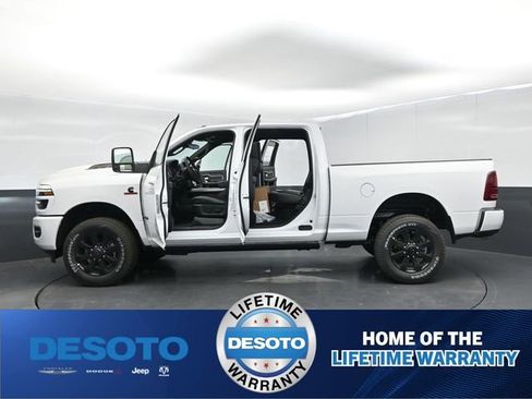 New 2026 RAM 2500 Laramie AWD/4WD image 59