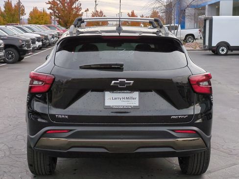 New 2026 Chevrolet Trax ACTIV w/ Sunroof Package image 8