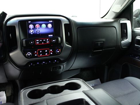 Used 2015 GMC Sierra 2500 SLE AWD/4WD image 19