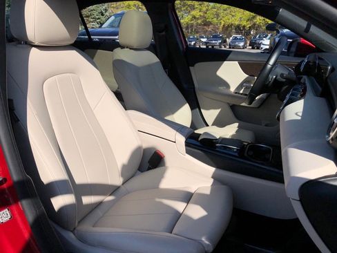 Certified 2021 Mercedes-Benz A 220 4MATIC image 37