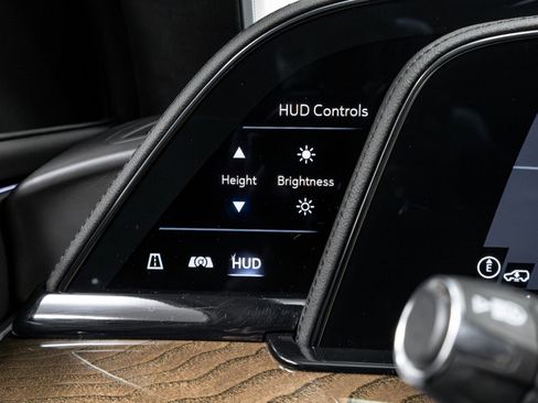 Used 2023 Cadillac Escalade Sport Platinum w/ LPO, ONYX Package image 57