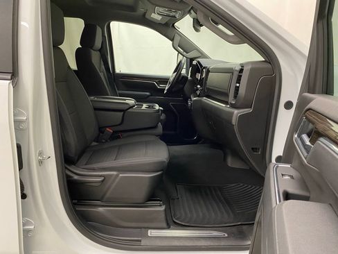 Used 2025 Chevrolet Silverado 3500 LT w/ Safety Package AWD/4WD image 15