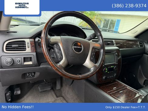 Used 2012 GMC Yukon XL Denali AWD/4WD image 20
