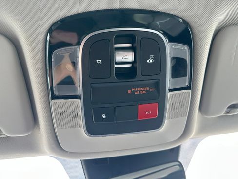 Used 2023 Hyundai Tucson Limited AWD/4WD image 76
