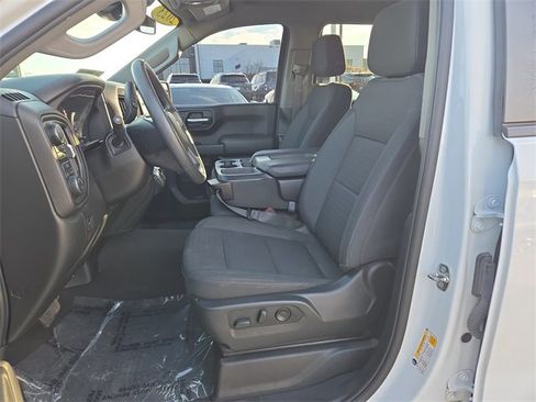 Used 2023 Chevrolet Silverado 1500 Custom image 10