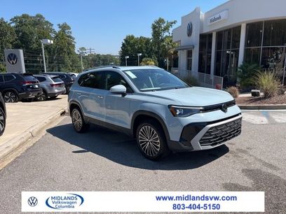 New 2025 Volkswagen Taos SE