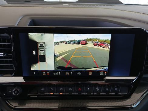 Certified 2026 Chevrolet Silverado 1500 ZR2 AWD/4WD image 15