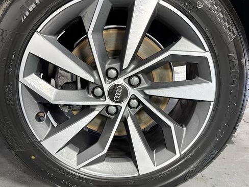 Used 2023 Audi Q5 2.0T Premium Plus image 30