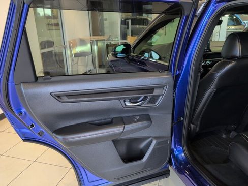Used 2025 Honda CR-V Sport-L image 29