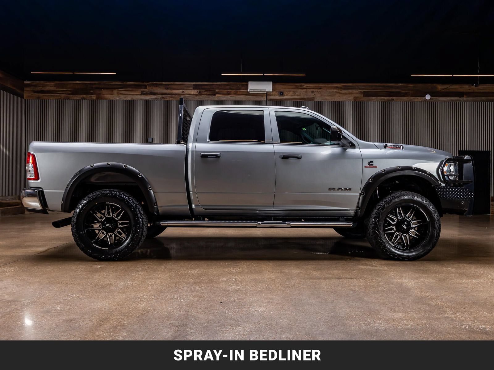 Used 2021 RAM 2500 Tradesman w/ Chrome Appearance Group AWD/4WD image 10