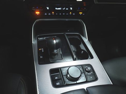 Certified 2025 MAZDA CX-90 3.3 Turbo w/ Preferred Package image 25