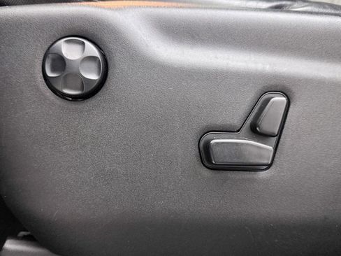 Used 2024 Dodge Durango GT image 30