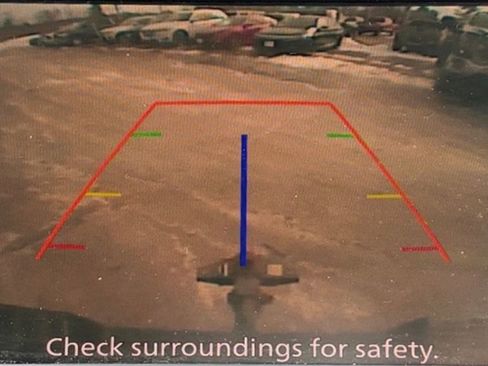 Used 2019 Nissan Titan SL w/ Midnight Edition image 20