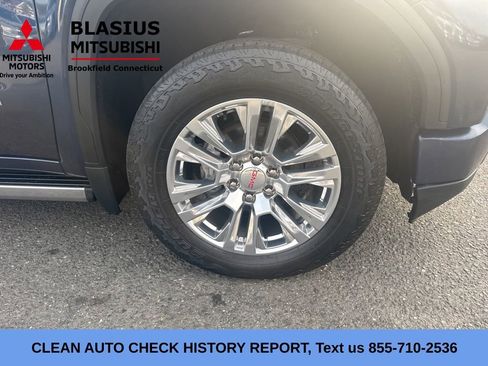 Used 2022 GMC Sierra 1500 Denali AWD/4WD image 3