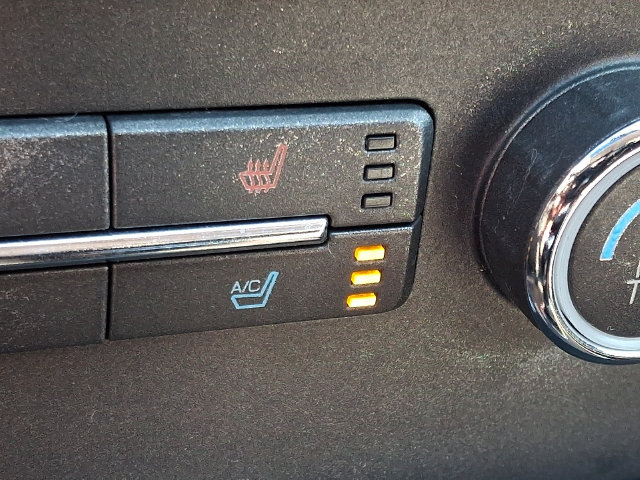 Used 2012 Lincoln MKZ FWD image 22