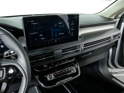 Used 2024 Lincoln Corsair FWD w/ Equipment Group 101A image 13