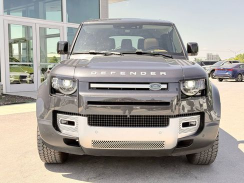 Used 2023 Land Rover Defender 130 First Edition image 7