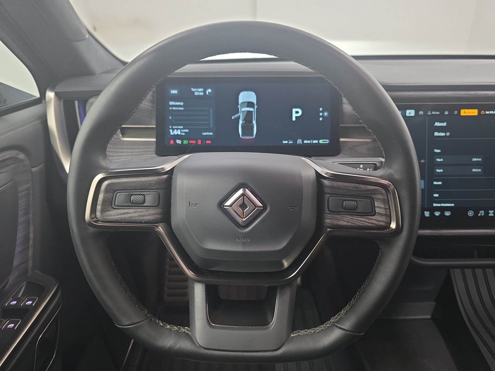 Used 2022 Rivian R1T Adventure AWD/4WD image 26