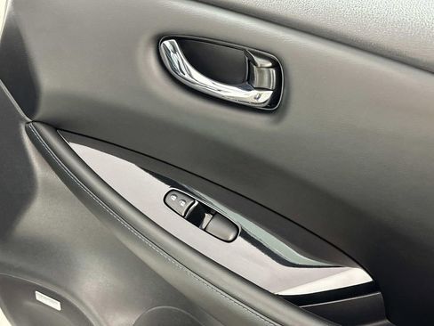 Used 2022 Nissan Leaf SL Plus image 39