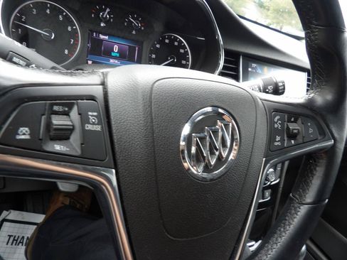 Used 2019 Buick Encore Sport Touring AWD/4WD image 15