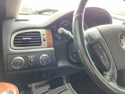 Used 2011 Chevrolet Silverado 2500 LTZ w/ LTZ Plus Package image 22