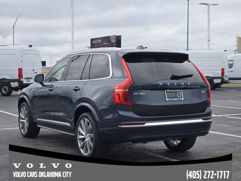 Certified 2023 Volvo XC90 B6 Plus AWD/4WD image 4