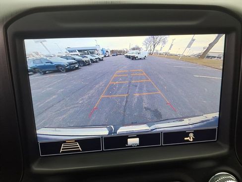 Used 2020 GMC Sierra 1500 AT4 w/ AT4 Premium Package image 12