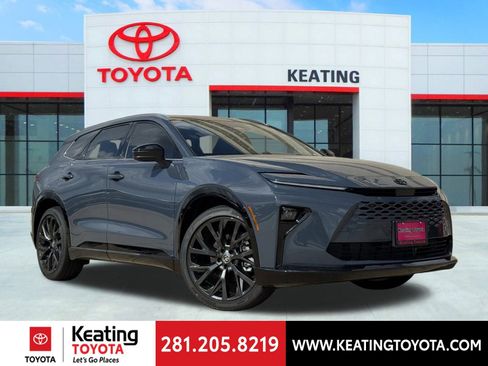 New 2025 Toyota Crown Signia image 1