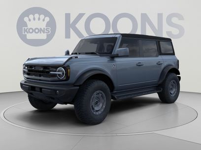 New 2025 Ford Bronco Outer Banks w/ Sasquatch Package