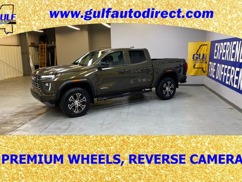 Used 2024 GMC Canyon AT4 image 5