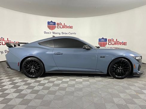 Used 2024 Ford Mustang Coupe RWD image 2