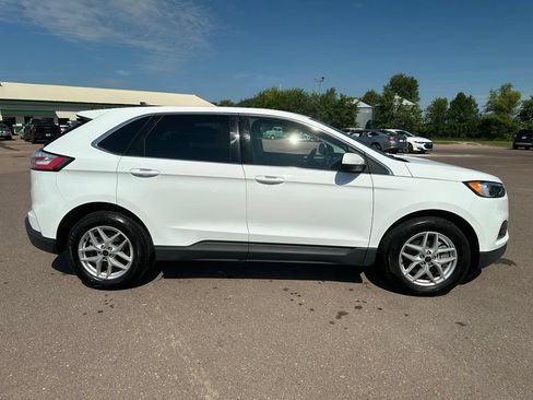 Used 2024 Ford Edge SEL AWD/4WD image 35