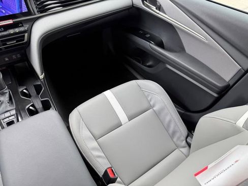 Used 2026 Toyota Camry SE w/ Multimedia Upgrade Package FWD image 27