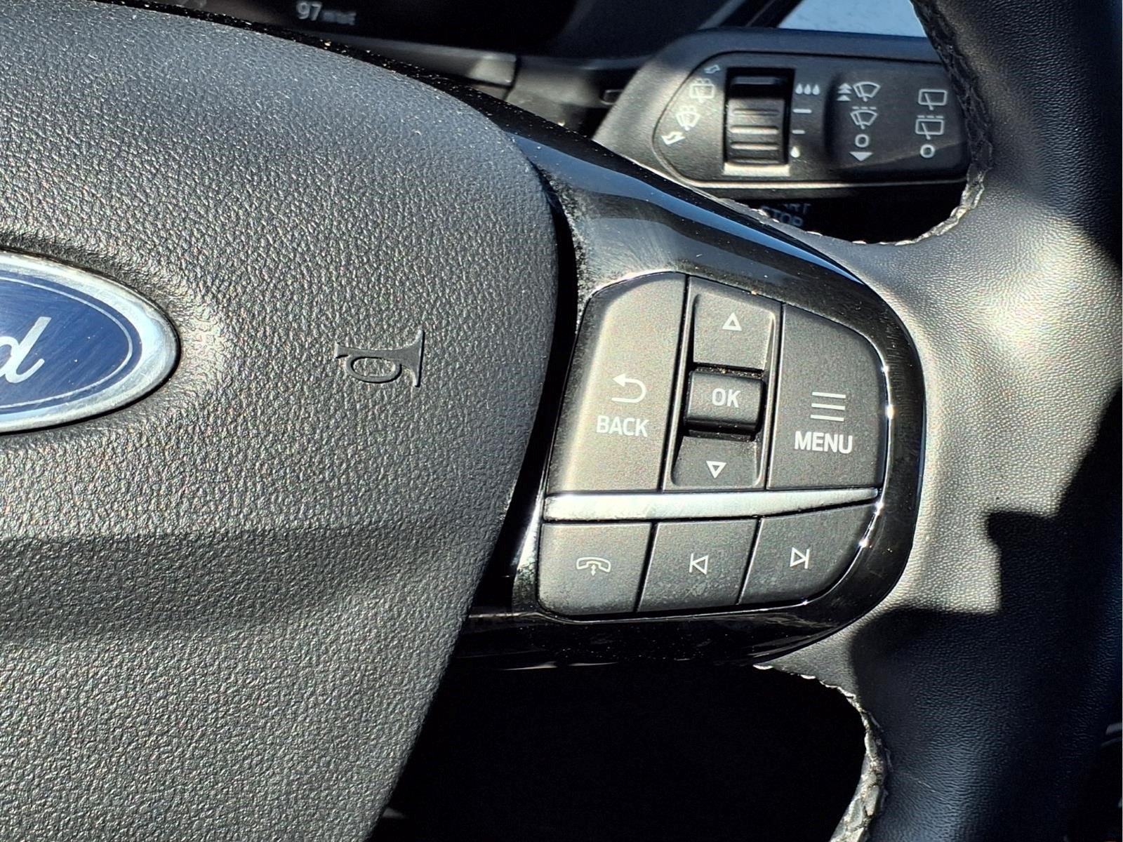 Used 2024 Ford Escape Active AWD/4WD image 17