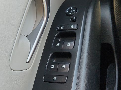 Used 2023 Hyundai Tucson SEL w/ Convenience Package FWD image 16