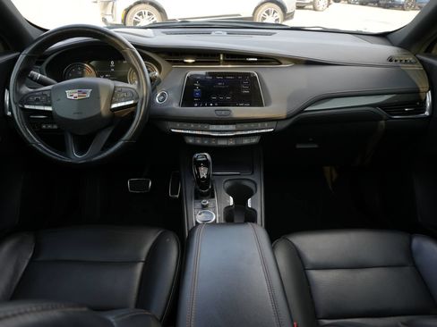 Used 2022 Cadillac XT4 Sport FWD image 8