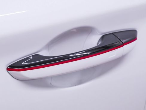 Certified 2025 Genesis G70 2.5T w/ Sport Prestige Package image 11