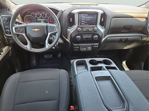 Used 2022 Chevrolet Silverado 2500 LT AWD/4WD image 11