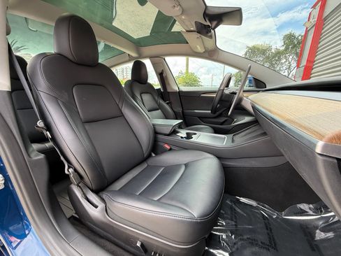 Used 2023 Tesla Model 3 Standard Range RWD image 19