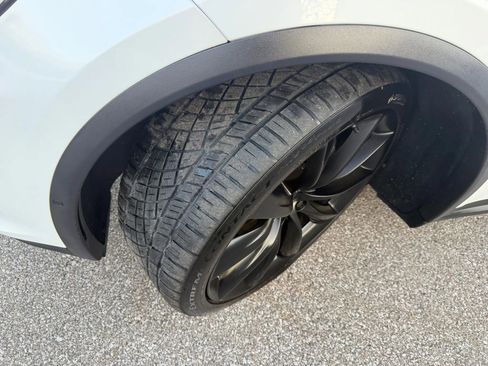 Used 2018 Tesla Model X 100D image 38