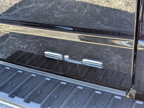 Used 2024 GMC Sierra 1500 SLE RWD image 39