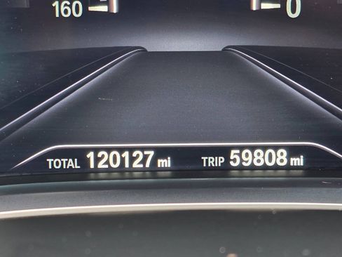 Used 2019 BMW 740i xDrive AWD/4WD image 18
