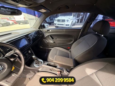 Used 2014 Volkswagen Beetle 2.5 FWD image 18