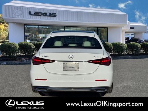Used 2024 Mercedes-Benz C 300 4MATIC Sedan image 4