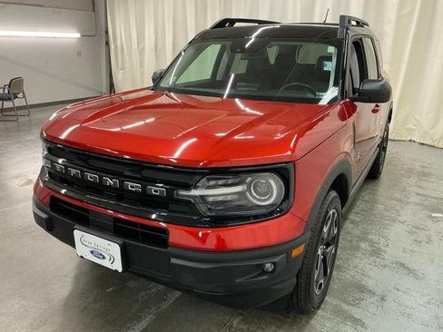 Used 2024 Ford Bronco Sport Outer Banks w/ Tech Package AWD/4WD image 9