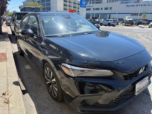 Used 2022 Honda Civic EX-L image 5