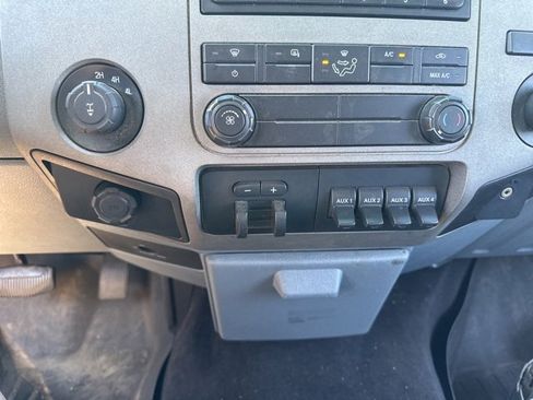 Used 2011 Ford F350 XLT image 16