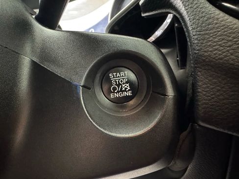 Used 2019 Jeep Compass Limited image 17